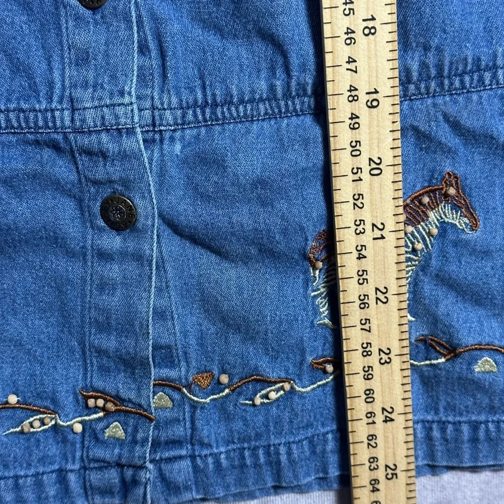 Jane Ashley 1X Blue Denim Safari Zebra Palm Tree Embroidered Cottagecore Top - Picture 11 of 11